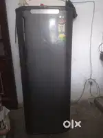 LG fridge 276 LTR