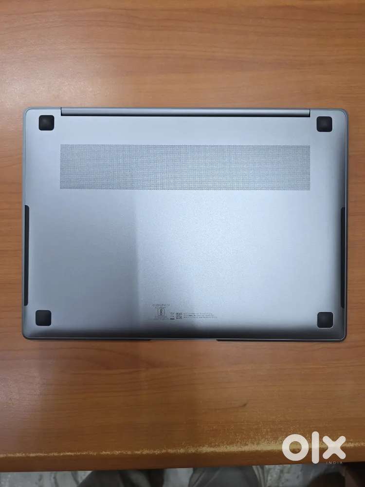 SAMSUNG BOOK5 PRO