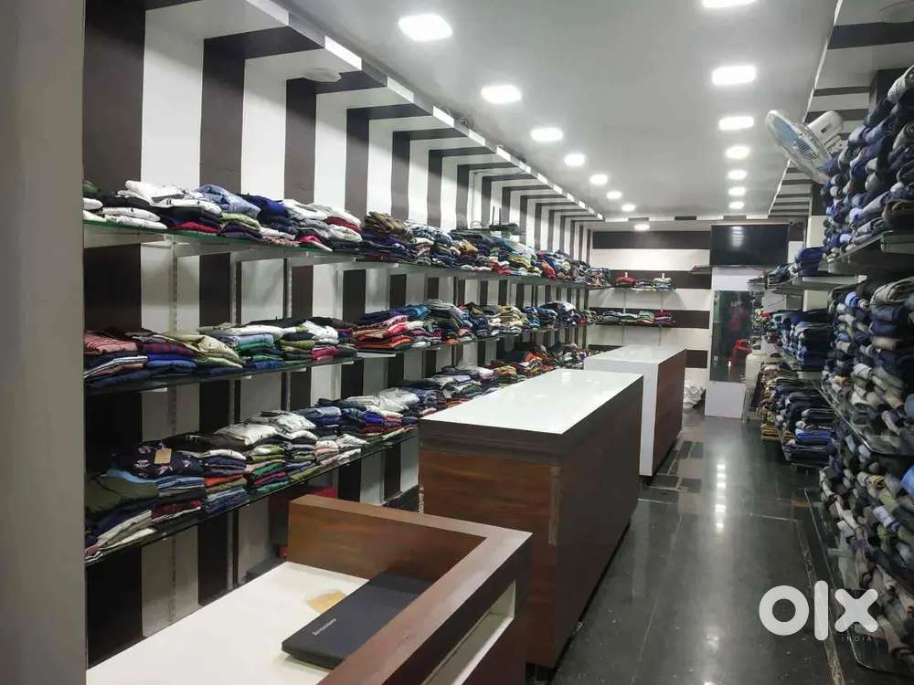 Shop manager