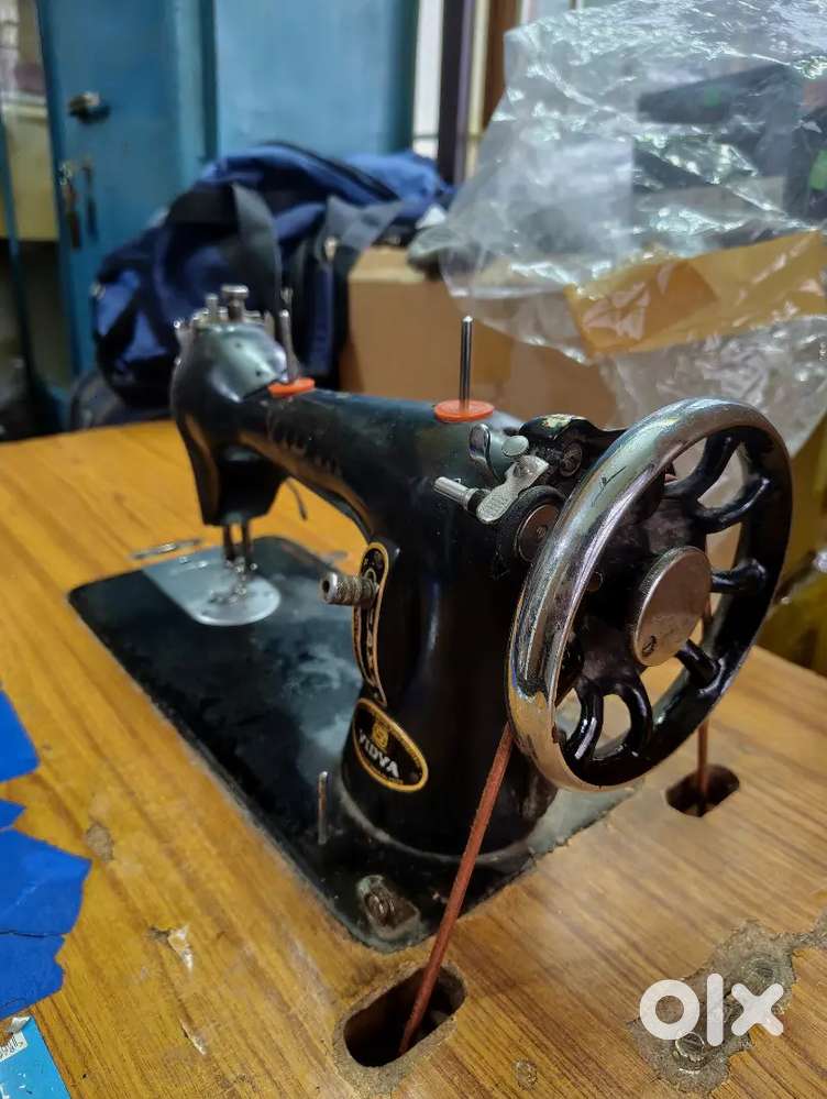 Classic VIDYA Sewing Machine –  Stitching, Great Condition!