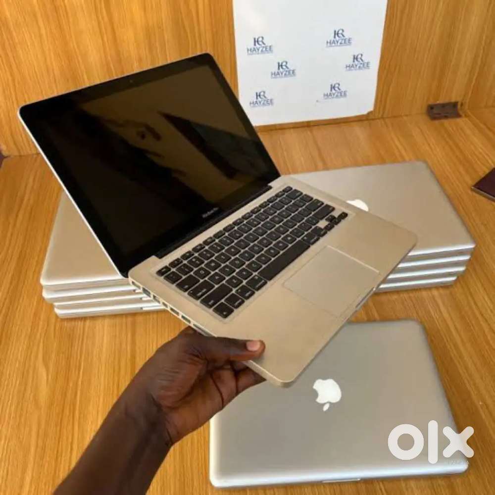 MacBook Pro mid 2012. Check the description for exciting offers.