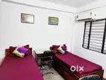 Unisex pg Noida sector 27