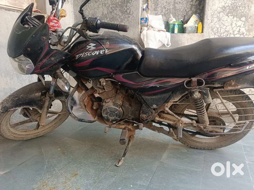 Bajaj discover 125 cc with disc brake