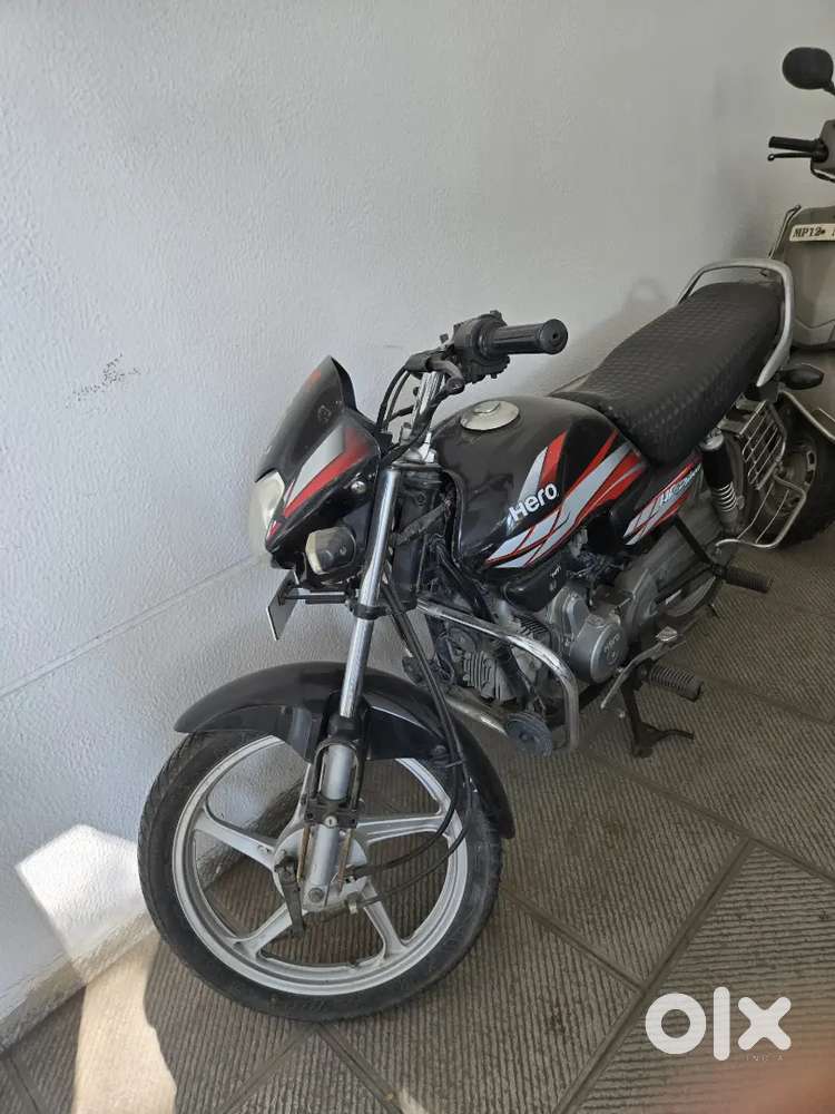 Good condition Hero bike black colour
