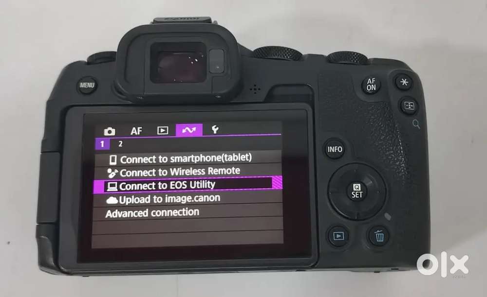 Want to sell my hardly used canon R8 in warrenty with lens...