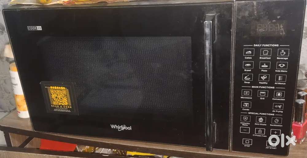 microwave oven