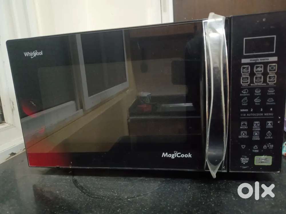 Whirlpool Microwave oven - Good condition