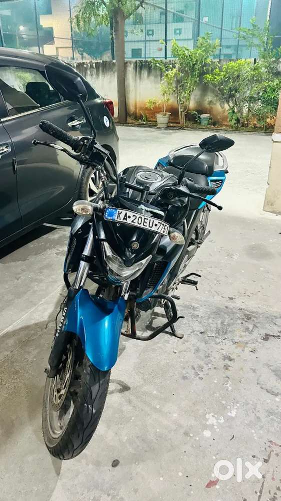 Yamaha FZ25
