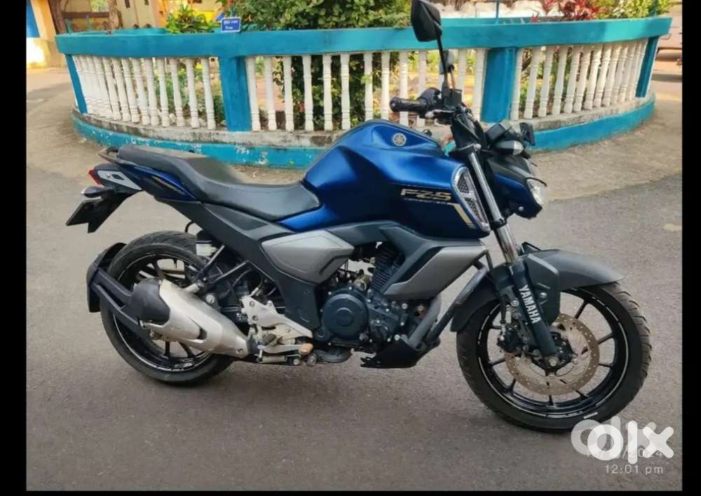 FZS V3, 26000km, October-2019, Well maintained, No difect or problem.