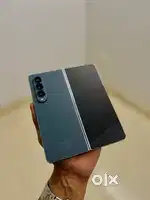 Samsung galaxy Z fold 4