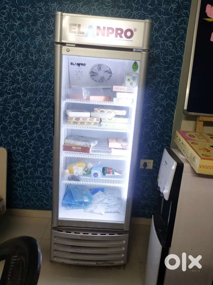 Fridge h elanpro ka bht kam chlaya h