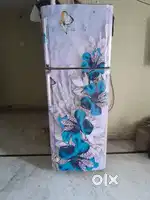 Samsung fridge good condition new type
