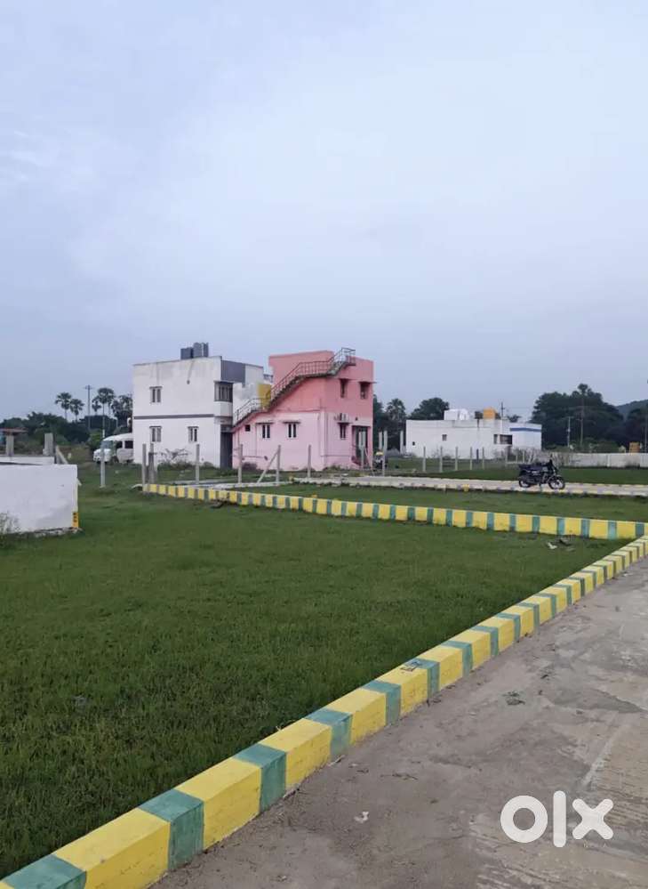 Best location plots for sale nearby potheri railway station!