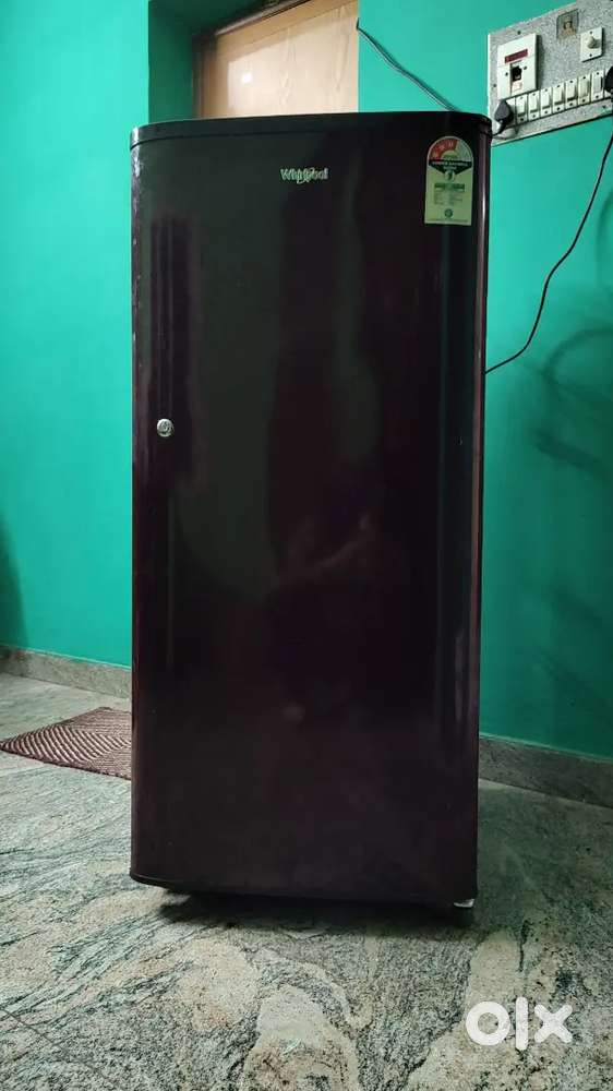 Whirlpool 184 L 3 star single door fridge with voltage stabilizer