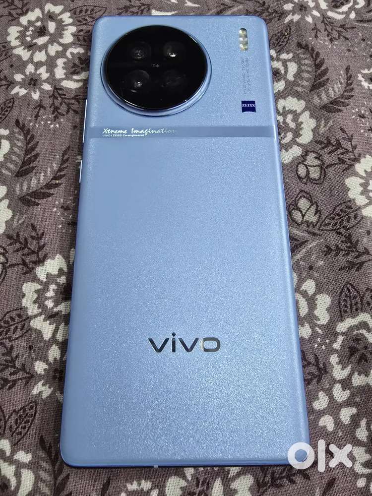 Vivo x90 8gm 256gm