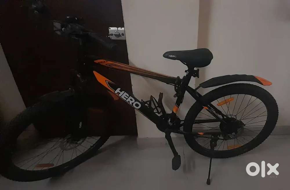My newly brought hero next mountain bike 26t dual disk 24 gear cycle.