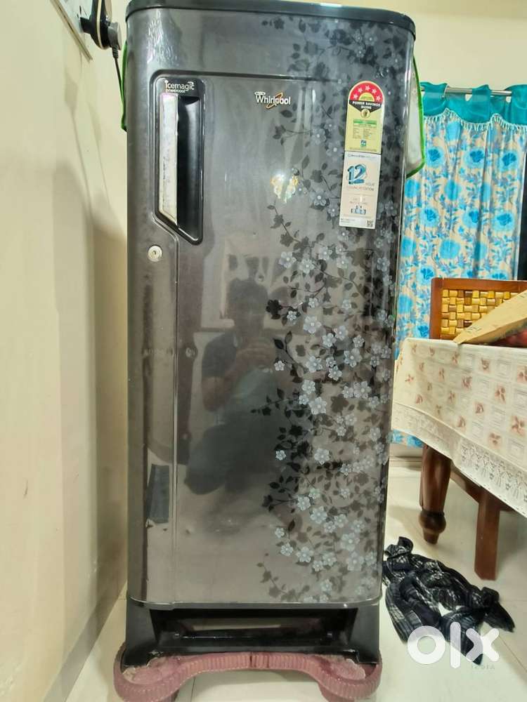 Whirlpool 180L Refrigerator