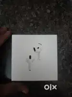 Apple Airpods 4 with Active Noise Cancellation