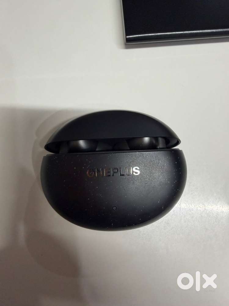 One Plus 3 Earbuds Case