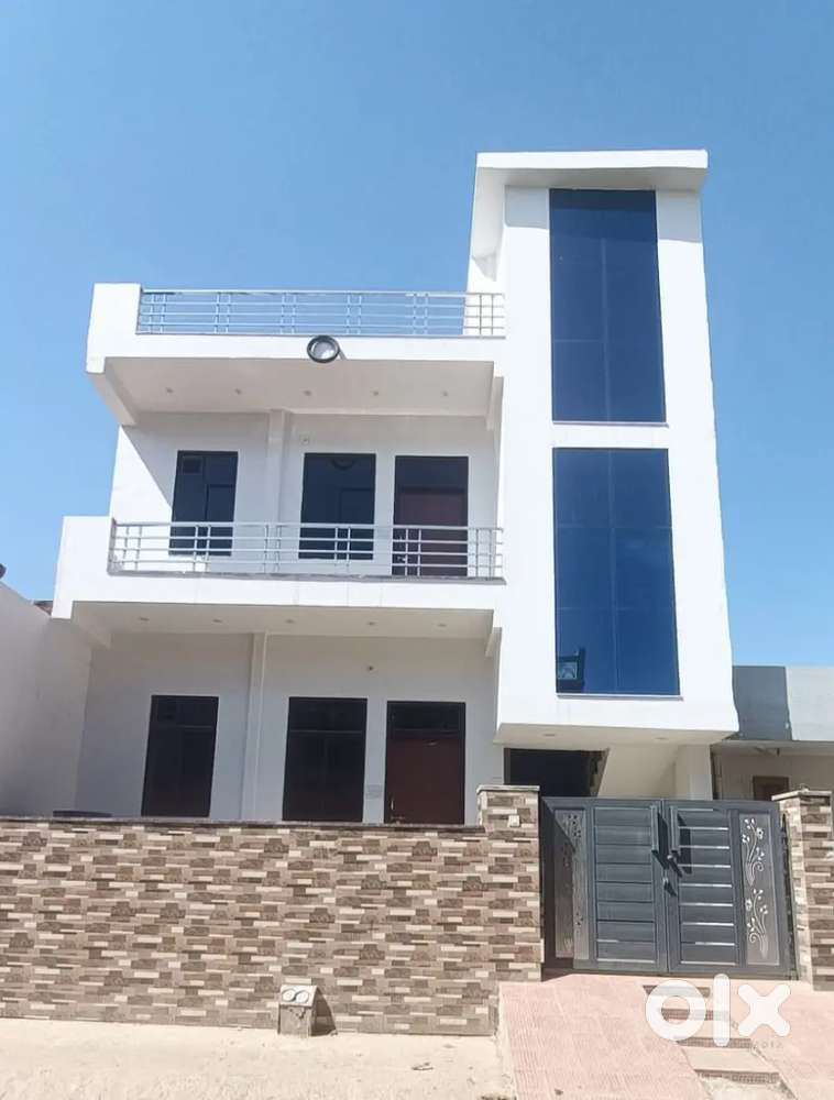 2 BHK SEMI FURNISHED FLAT FOR RENT