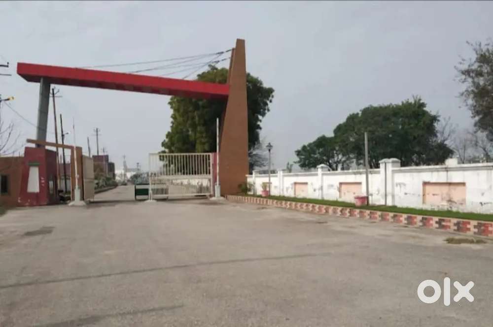 Gayatri Garden NH-58 Premium Park Facing plot