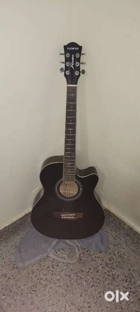 Kadence Frontier Guitar
