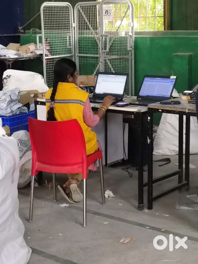 Loading And Unloading Logistics Work