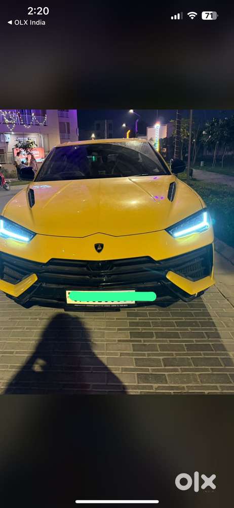 Lamborghini Urus V8, 2024, Petrol