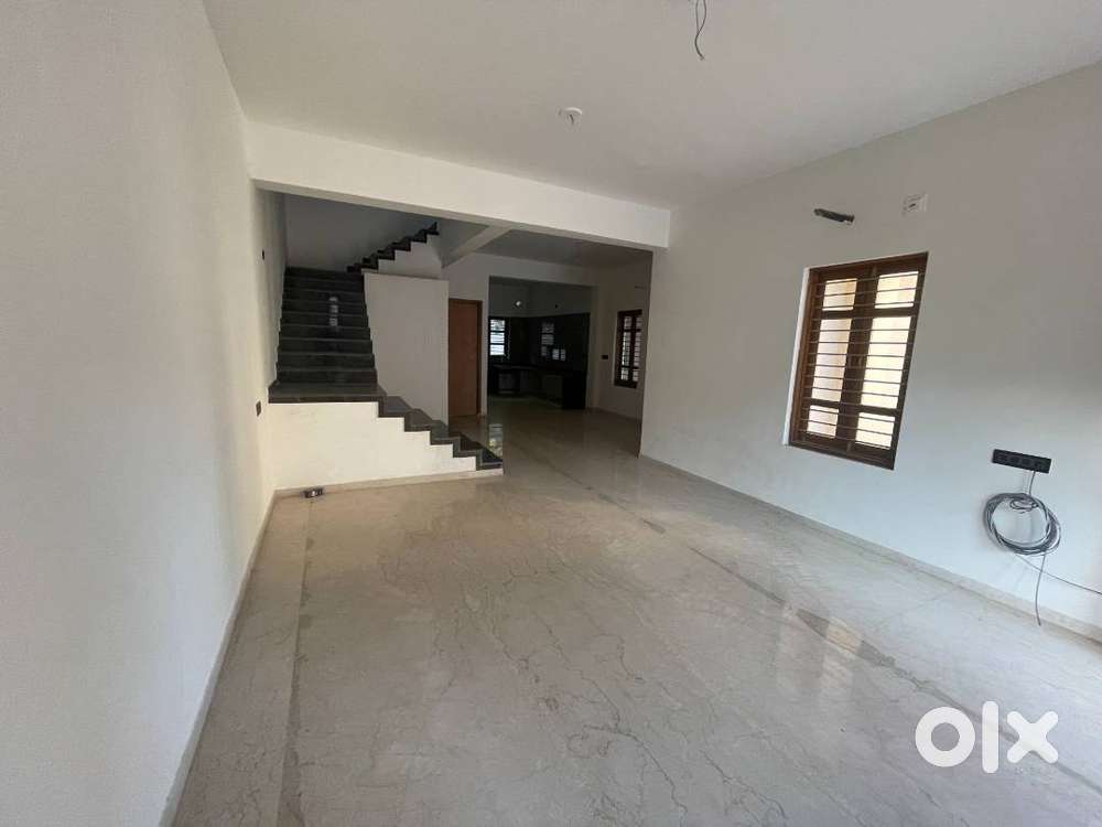 Premium Luxurious Bunglow for SELL