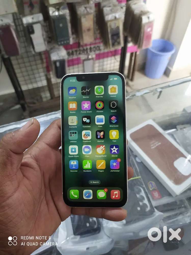 I phone 13 128 gb good condition colour white