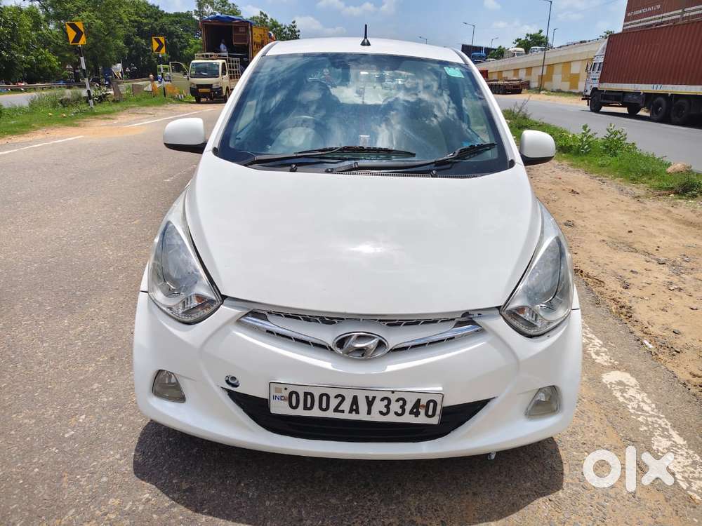 Hyundai EON Sportz, 2018, Petrol