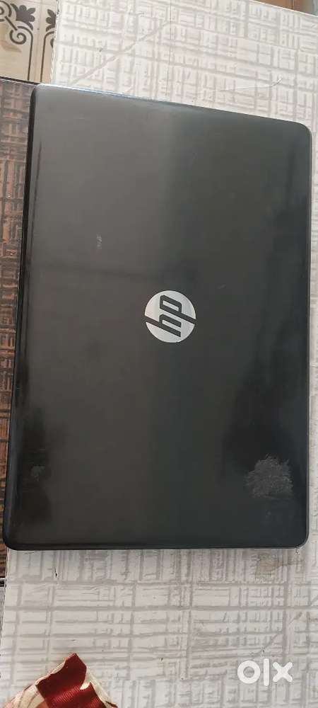 Hp Laptop on sell @9999