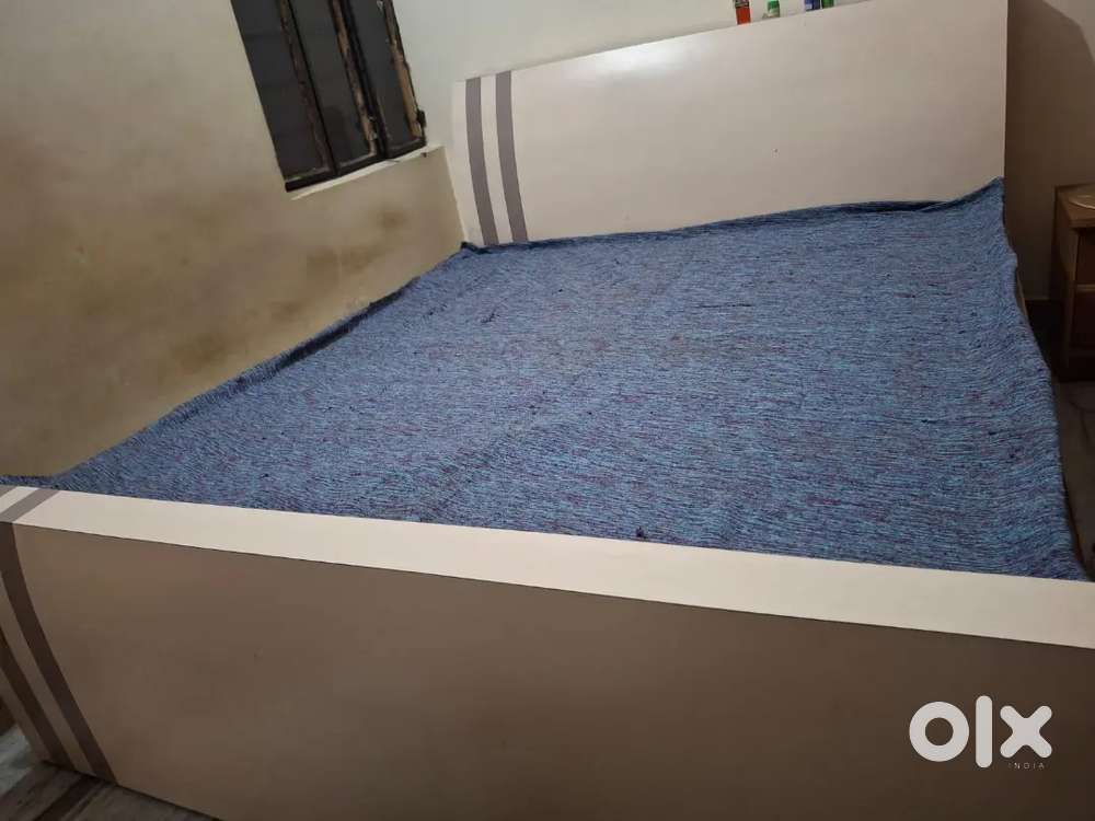 Double bed