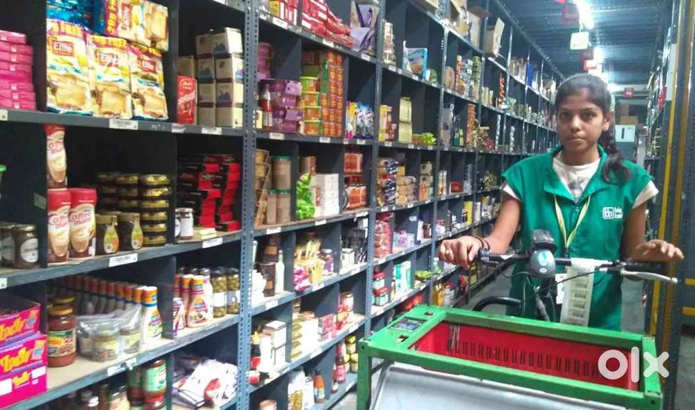 VJD//picker and packer job//inside store