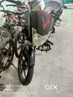 Running smoothly dono tyre new hai battery new hai.