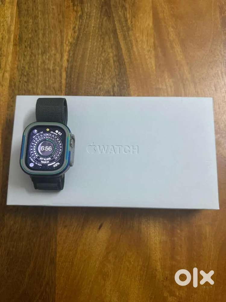 Apple Watch Ultra GPS + Cellular 49mm Titanium Case