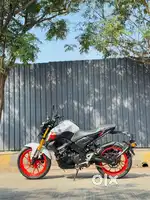 YAMAHA MT 15