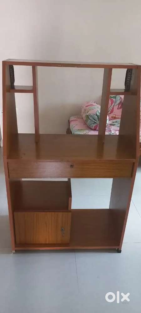 Desktop computer stand