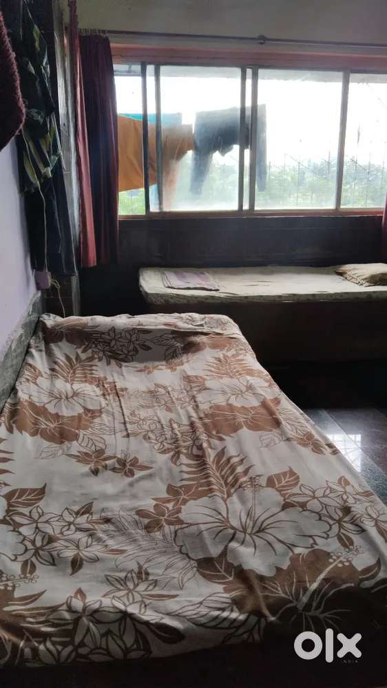 PG for boys in Evershine nagar Malad west