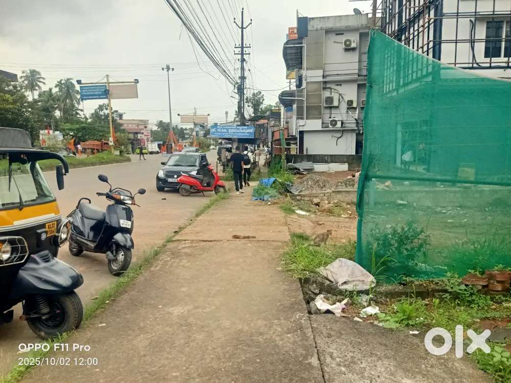 5 CENT COMMERCIAL PLOT FOR SALE IN KANGARAPPADY JUNCTION.