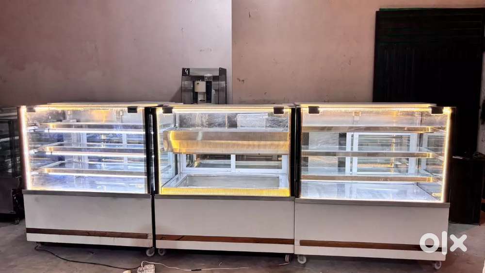 Korean Sweet counter front open glass