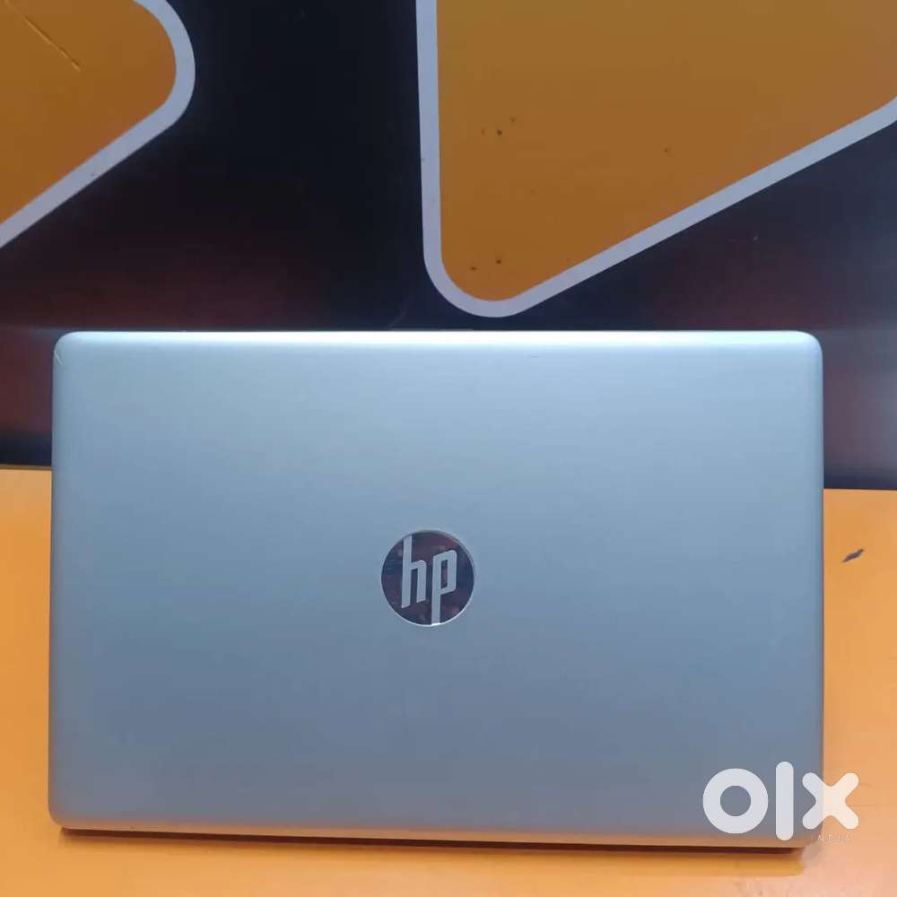 HP LAPTOP - I3 7TH - 8GB - 1TB