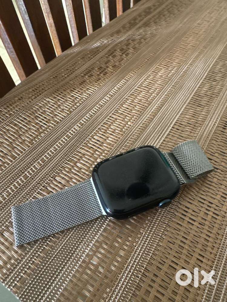 Apple watch series 9 45mm GPS