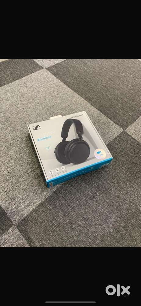 Accentum Wireless Hearphones Brand New Sealed With Warranty&Bill