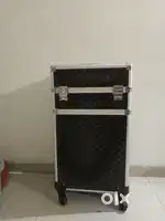 Makeup trolley