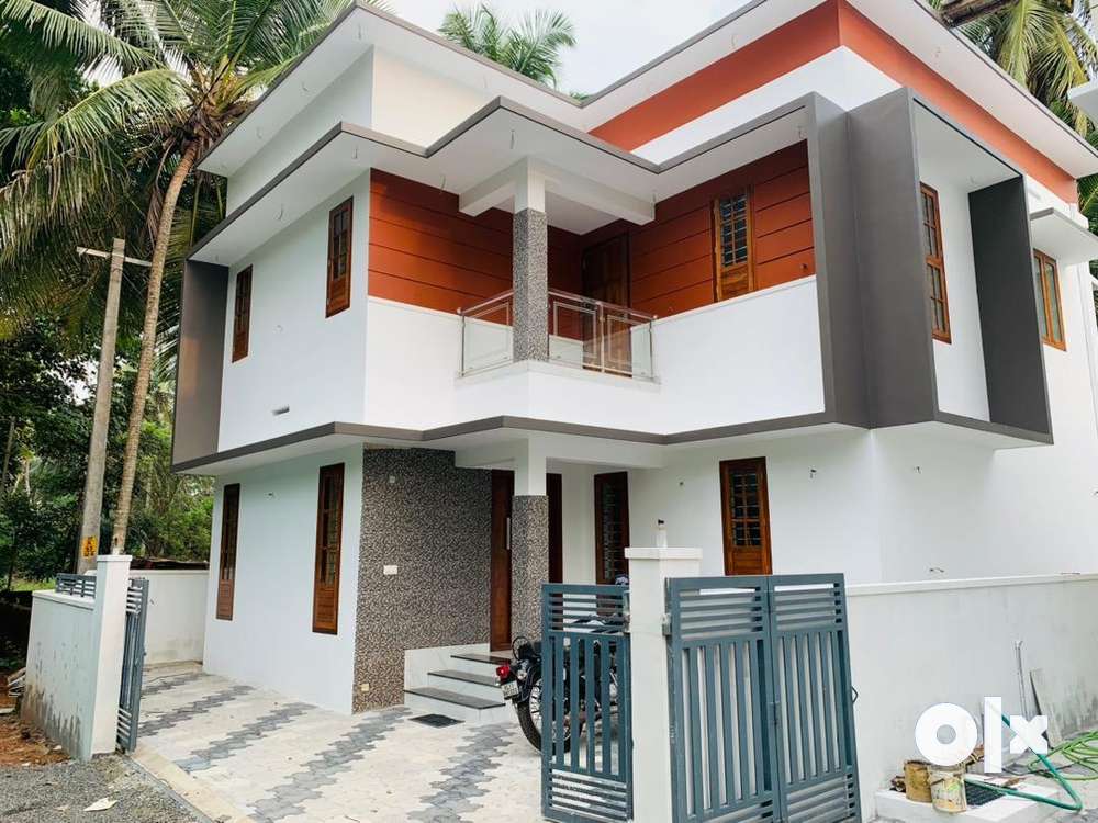 New house karaparabu 3 bhk 1600 sqft open well Asking 69 lakh negotiab