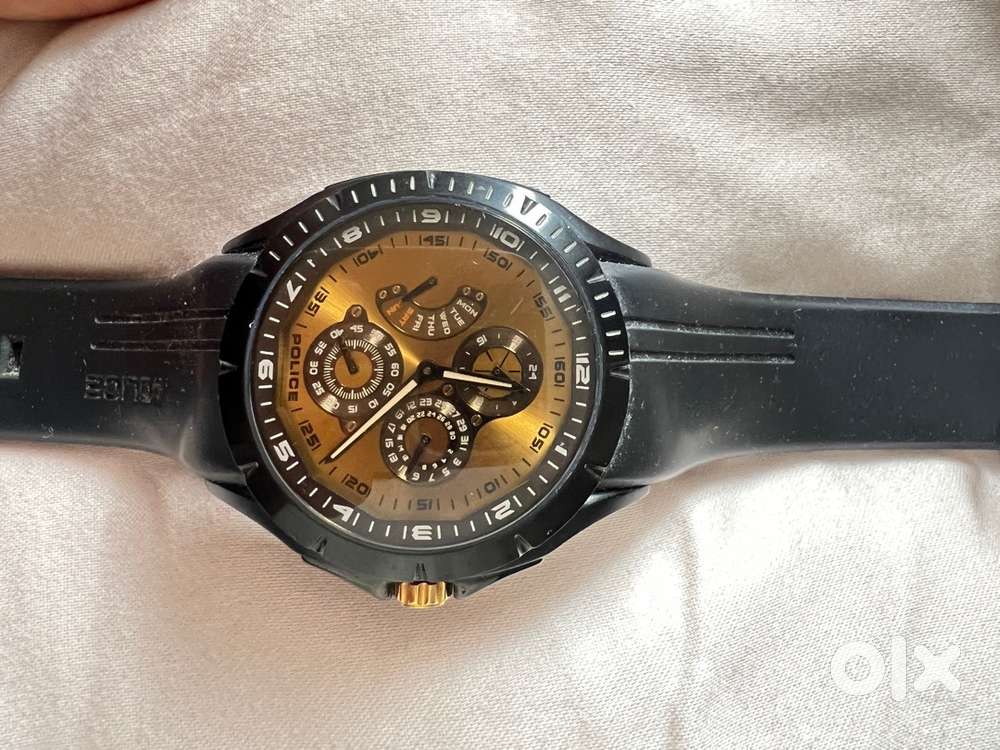 Men’s Police Watch – 100% Authentic  Black Dial & Strap