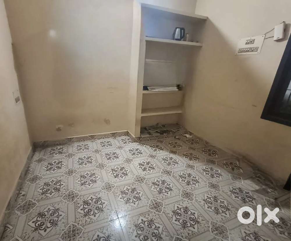 1 BHK/ BACHELOR or Family/DANDEESWARAM, VELACHERY