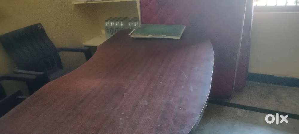 Computer Table@2500/-
