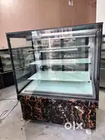 Cake counter